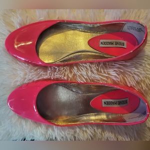 Steve Madden flats size 8.5